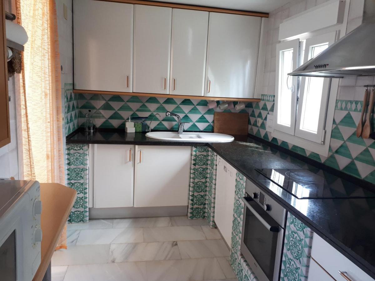Casa Villa Ladi Umbrete Εξωτερικό φωτογραφία